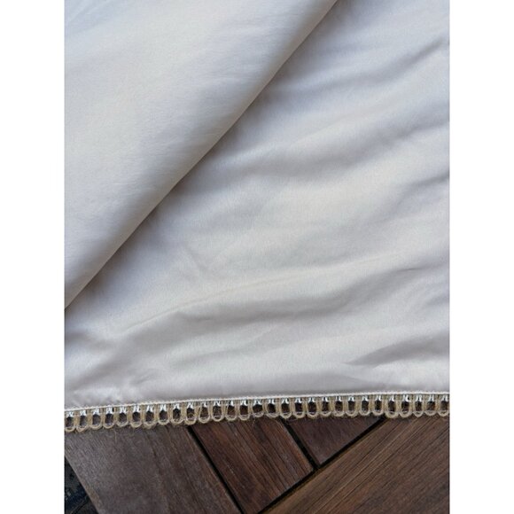 Christmas Table Runner Ribbon Embroidery Appliqué Christmas Tree By Balsam Fir - Picture 4 of 7